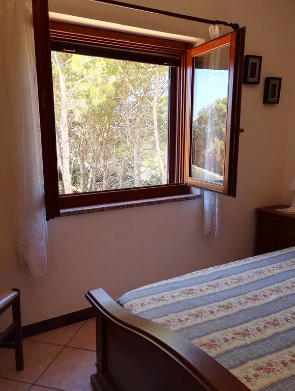 Pineta Spiaggia Grande Calasetta Dış mekan fotoğraf